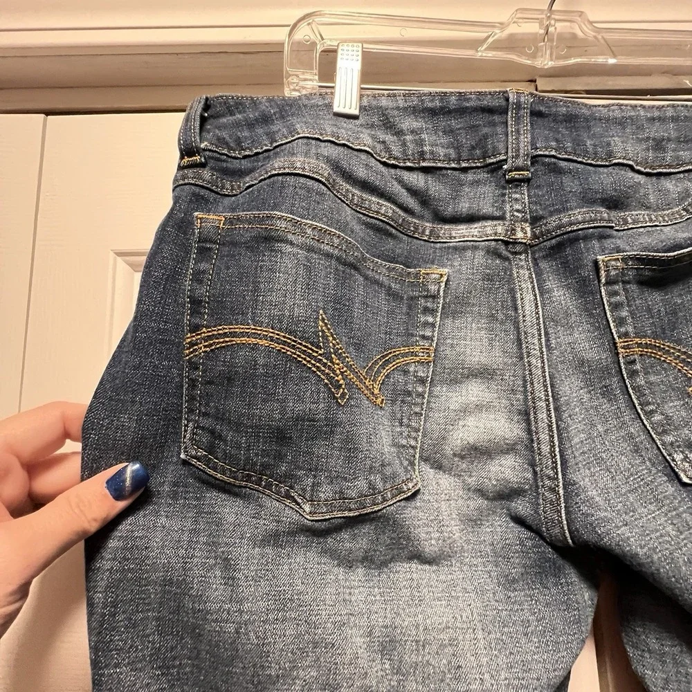 Wrangler Women's Mid-Rise Bootcut Jeans Style 09MWZAH Size 15 x 32 - Picture 3 of 10